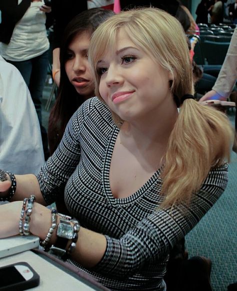 Janette Mccurdy, Sam & Cat, Sam And Cat, Jennette Mccurdy, Icarly, Famous Girls, How To Look Better