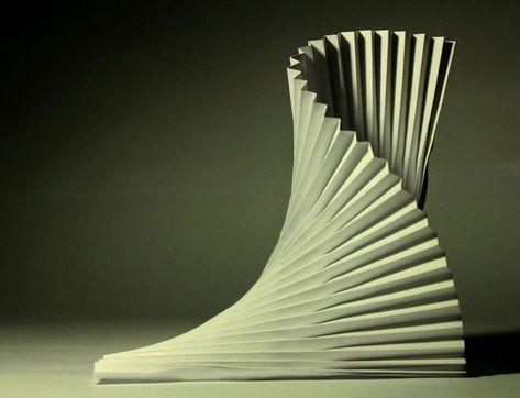 The repetition is shown in the even folding/creases throughout the object, and the rhythm is seen in it’s unique movement. Repetition Photography, Principles Of Design Movement, Rhythm Photography, Architecture Texture, Rhythm Art, Figurative Kunst, Paper Architecture, Cardboard Sculpture, Simple Designs To Draw