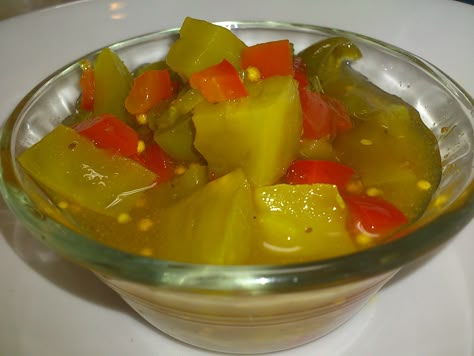 Sweet Green Tomato Relish Recipe, Green Tomato Relish Recipe, Pickled Green Tomatoes Recipe, Chili Sauce Recipe Canning, Tomato Relish Recipe, Tomato Pickle Recipe, Pickle Relish Recipe, Canning Green Tomatoes, Green Tomato Relish