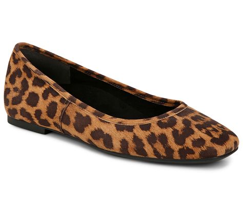 Vionic Shoes Woman, Flats With Arch Support, I Have Money, Leopard Print Flats, Heel Pain, Vionic Shoes, Womens Ballet Flats, 4 Inch Heels, Ballet Flat