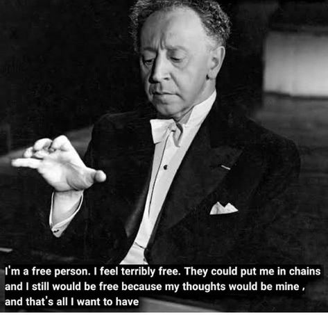 Arthur Rubinstein, String Instruments, All I Want, Beautiful Things, Einstein, Happy New, Happy New Year, Piano, Musician