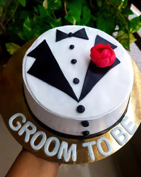 #groom to be #cakestagram #cakesforman #cakes #cakesinsta #cakesinstagram fondanttoppers #semifondant #vastral#ahmedabad_diaries Groom To Be Cake Designs, Groom To Be Cake, Bachelorette Cake, Groom To Be, Birthday Cake Topper Printable, Groom Groomsmen, Grooms Cake, July 1, Party Cakes