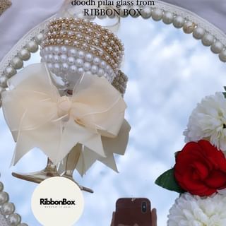 Areesha & Vanya (@ribbonbox_) • Instagram photos and videos Doodh Pilai, Ribbon Box, Ribbon, Make It Yourself, Mirror, Instagram Photos, Photo And Video, Instagram Photo, Glass