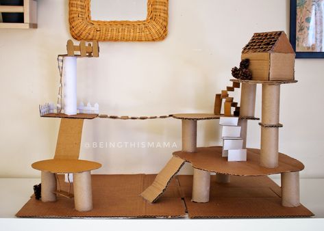 Cardboard Treehouse, Treehouse Art, Recycled Building, Vday Crafts, Cardboard Tree, Diy Cardboard Toys, Cardboard Fireplace, Rat Toys, Cardboard Toys