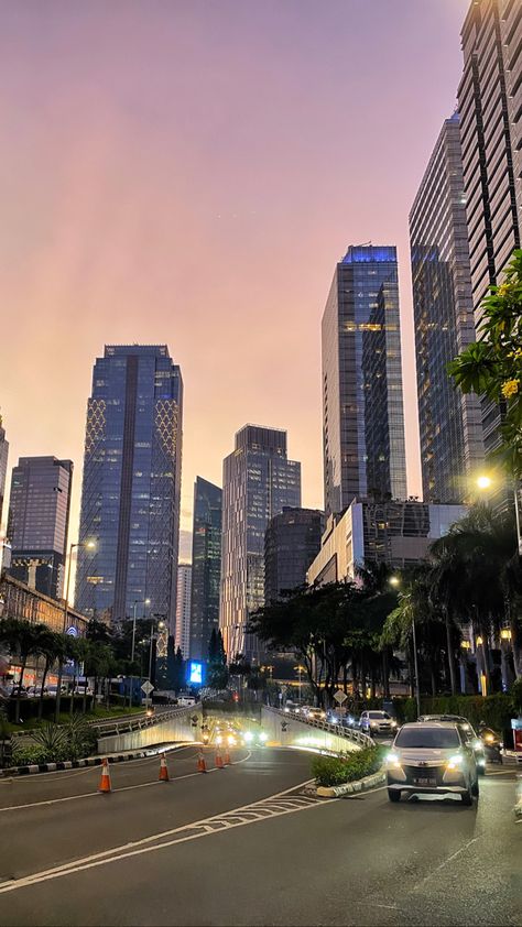 Street Photography Urban, Jakarta City, Perjalanan Kota, Scenic Roads, Night Pictures, Sky View, Night Vibes, Booking Flights, City Photography