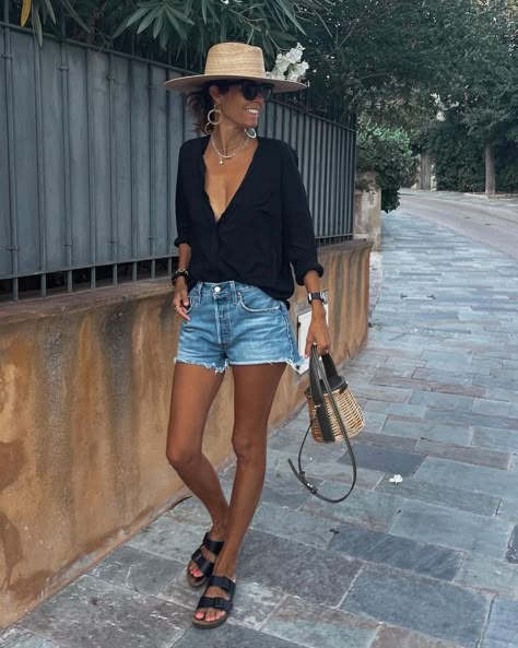 Chic Style Inspiration, Look Boho Chic, Paris Mode, Summer Vacation Outfits, Mode Casual, Beach Outfits, Festival Looks, Looks Chic, Cool Summer