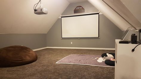 Attic Movie Room, Attic Tv Room, Attic Media Room, Attic Den, Projector Screen Ideas, Room In The Attic, Attic Bedroom Designs, Small Attic, Walking Closet