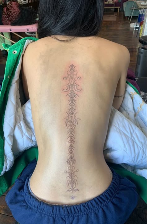 V Line Tattoos, Serendipity Tattoo, Fear Of Needles, Tattoo Nails, Back Tats, Funky Tattoos, Spine Tattoos For Women, Tattoos Inspo, Inspired Tattoos