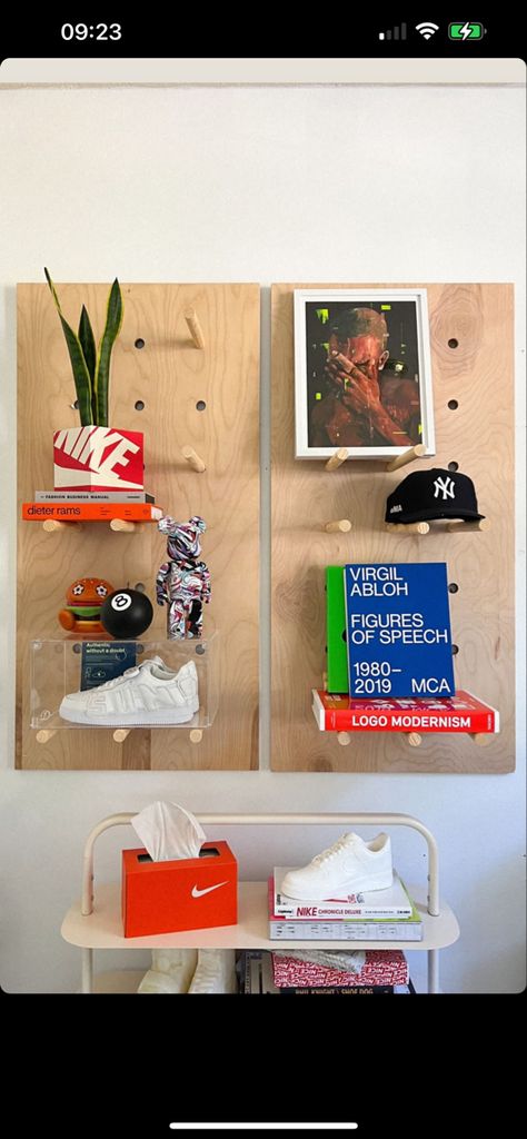 Ideas for my sneaker room Hype Room Ideas, Hypebeast Room Ideas, Hype Design, Hype Beast Bedroom, Sneaker Room, Bedroom Ideas For Men, Music Bedroom, Bedroom Ideas For Small Rooms Cozy, Hypebeast Room