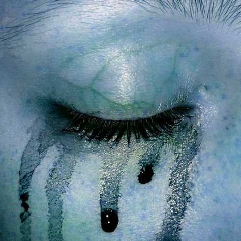 Aesthetic.blue.eye.tear.crying.feels Blue Tears Aesthetic, Tear Aethstetic, Emmaline Sommers Aesthetic, Water Genasi Aesthetic, Blue Tiefling Aesthetic, Blue Ghost Aesthetic, Ghostbur Aesthetic, Ghost Girl Aesthetic, Ice Water Aesthetic