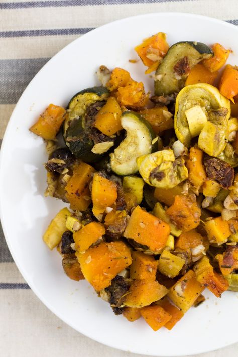 Vegan Roasted Butternut Squash with Zucchini, Yellow Squash and Dates. Oil Free. | SproutingZen.com Vegan Mashed Cauliflower, Squash Zucchini Recipes, Vegan Squash, Butternut Squash Side Dish, Roasted Zucchini And Squash, Oven Roasted Butternut Squash, Weekly Recipes, Food Sensitivity, Christmas Side