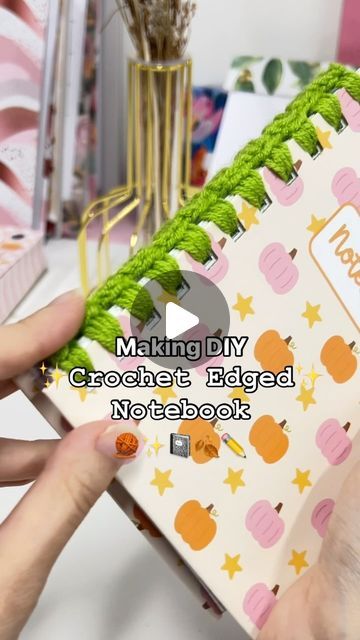 Planify Pro - Planner Design Program on Instagram: "Making a DIY Crochet-Edged Notebook 🧶✨📓 Has anyone tried this yet? It conceptually works, it opens the book smoothly, though the pages sometimes get stuck when flipping through them 🙈🫠💖  Materials used: - Chipboard - Any kind of paper - Cinch machine - 6/0 crochet hook - yarn - white glossy sticker paper  The notebook is in the A6 size, the templates have been made and downloaded from planify pro. If you’re a seller interested in using the template commercially ✅ check out the business plan, it comes with all patterns, templates, fonts and more✨" Crochet Sketchbook Cover, Crochet Journal Ideas, Flip Book Ideas, Crochet Project Journal, Crochet Notebook, Crochet Project Planner, Crochet Planner, Crochet Journal, Bullet Art