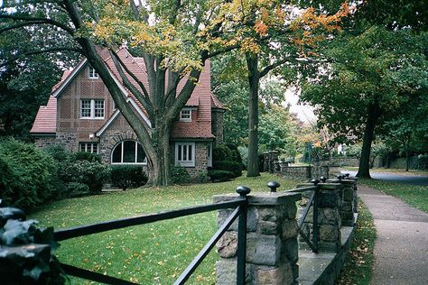 Forest Hills Gardens, Queens, NY Forest Hills Gardens, Forest Hills Queens, Forest Hills New York, Victorian Parlor, Queens Nyc, Garden On A Hill, Queens Ny, Forest Hills, Richmond Hill