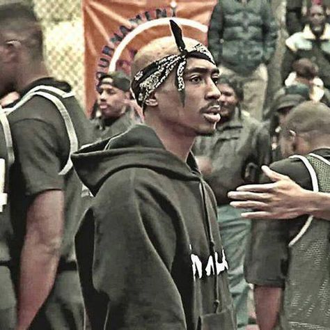 Tupac Shakur in Above the Rim Tupac Makaveli, Tupac Art, Above The Rim, Tupac Pictures, The Rap Game, Real Hip Hop, Hip Hop Art, Tupac Shakur, Hip Hop Artists