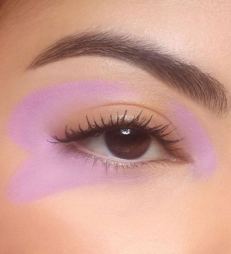 pastel makeup, pastel eye makeup , ethereal makeup, pastel eyeshadow makeup, summer makeup, soft summer eye makeup look, summer makeup looks, ethereal fairy makeup Ethereal Fairy Makeup, Pastel Eye Makeup, Makeup Ethereal, Graphic Eyeliner Looks, Lilac Makeup, Pastel Eyeshadow, Summer Eye Makeup, Pastel Makeup, Summer Makeup Looks