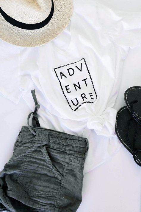 Travel Tshirt, Comfy Travel, Paris Shirt, Make Your Own Shirt, Matching Family Shirts, Travel Tees, Monochrome Outfit, Adventure Shirt, In The News