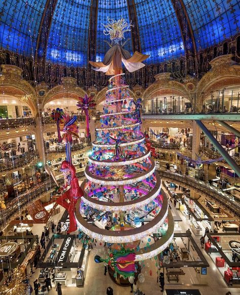 Galeries Lafayette Travel Paris, Galeries Lafayette, Log, Around The World, Paris, France, The World, Christmas, Travel