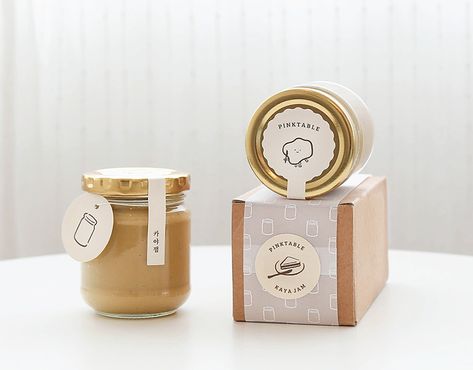 Carreras بيتي فور, Jam Packaging, Biscuits Packaging, Honey Brand, Honey Packaging, Jar Packaging, Bottle Design Packaging, Dessert Packaging, Food Branding