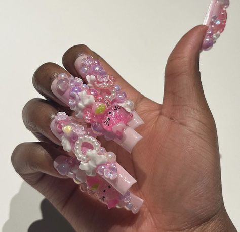 𓊆ྀིofjadenails𓊇ྀི london based nail artist hello kitty sanrio deco gyaru cute ribbon heart charms pink gel junk nails xl nail art Gyaru Nails, J Nails, Nails Pendant, Junk Nails, Ribbon Heart, Retro Nails, Wow Nails, Cute Ribbon, Pink Gel