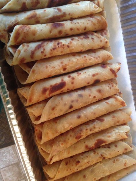 Kenyan Chapati, Kenyan Food, African Cooking, Naan Recipe, Caribbean Food, Cooked Food, Delicious Food Recipes, Ethnic Food, Chapati