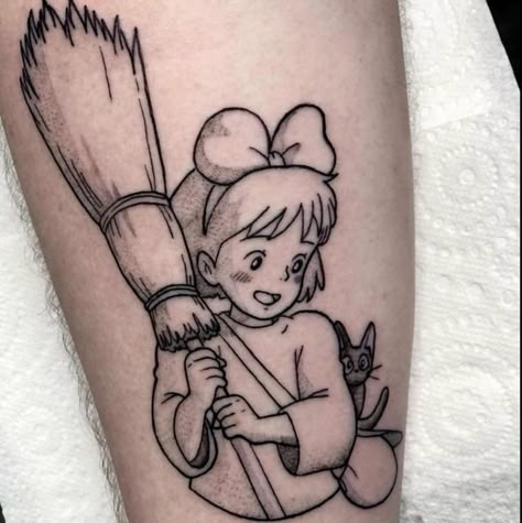 Kiki's Delivery Service Tattoo, Hannah Tattoo, Tatuaje Studio Ghibli, Anime Tattoo Ideas, Studio Ghibli Tattoo, Gamer Tattoos, Ghibli Tattoo, Hip Tattoos Women, Kawaii Tattoo