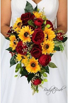 Cascading fall wedding bouquet in burgundy and sunflowers Sunflowers And Red Roses, Small Bridesmaid Bouquets, Sunflowers And Roses, Sunflower Wedding Bouquet, Sunflower Themed Wedding, Cascading Wedding Bouquets, Red Bouquet Wedding, Rustic Outdoor Wedding, Brides Bouquet