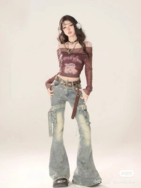 Trousers Women Wide Leg, Style Kawaii, Y2k Outfits, Vintage Belt, Reference Poses, Selfie Ideas, Weird Art, 2000s Fashion, Kpop Outfits