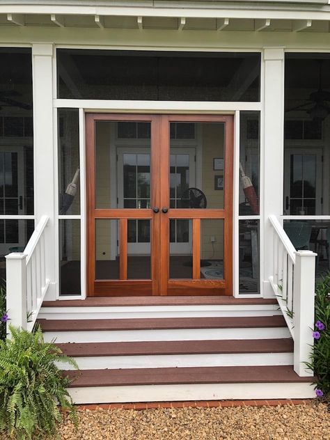 Small Screened Porch, Screened Porch Doors, Screened Front Porches, Custom Screen Doors, Screened In Porch Diy, Wood Screen Door, Small Patio Design, Screened Porch Designs, Enclosed Porches