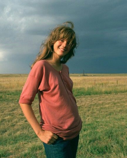 LAURIE BIRD - 1971 Esquire "Two Lane Blacktop" still. Co-stars w/Dennis Wilson & James Taylor. Screenplay Rudy Wurlitzer! Two Lane Blacktop, Bob Richardson, Disney Hall, Brian Duffy, Warren Oates, Dennis Wilson, Celebrities Who Died, Scarborough Fair, Guy Bourdin