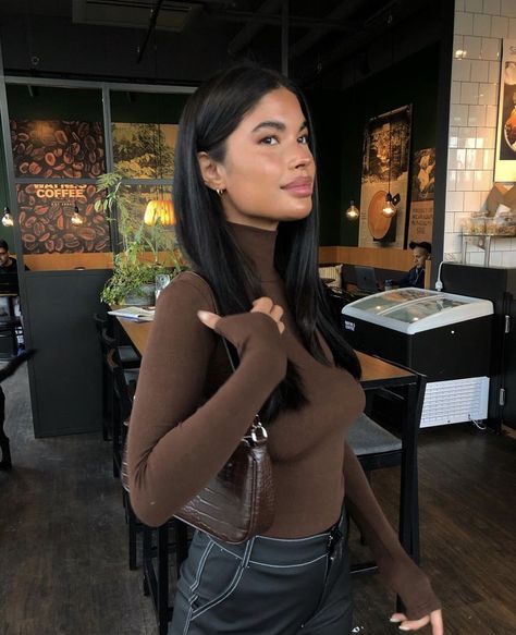 Aisha Potter, Straight Teeth, High Cheekbones, Classy Girl, Outfit Inspo Casual, Bad Gal, January 12, Beige Aesthetic, Winter Fits