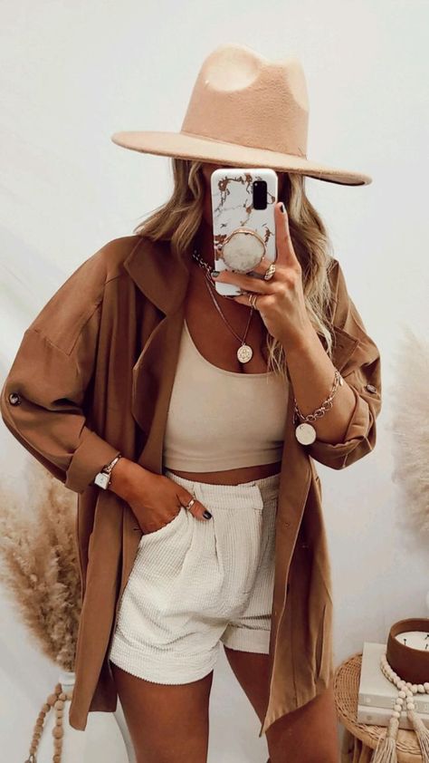 Nashville Outfits Summer, Nashville Outfits, Europe Outfits, Outfits With Hats, Summer Fashion Outfits, Country Outfits, Spring Summer Outfits, Outfits Casuales, Holiday Outfits