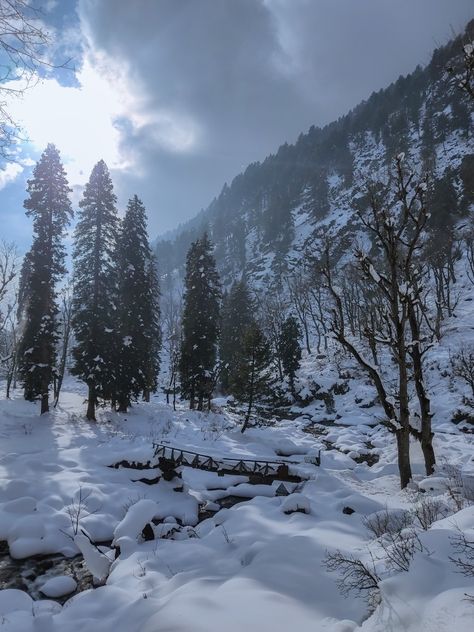 Kashmir Highlight Cover Instagram, Pahalgam Kashmir In Winter, Kashmir In Winter, Kashmir Images, Kashmir Mountains, Kulu Manali, Kashmir Snow, Kashmiri Pulao, Kashmir Aesthetic