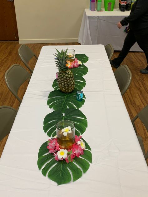 #babyshowerdecorations  #aloha #hawaiianparty  #genderneutral Hawaii Table Decor, Aloha Retirement Party Ideas, Lilo And Stitch Table Decorations, Hawaiian Theme Anniversary Party, Hawaii Centerpiece Ideas, Aloha Retirement Party, Aloha Party Ideas, Aloha Baby Shower Ideas, Hawaiian Table Decorations