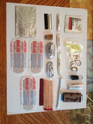 Altoid First Aid Kit, Mess Kit, Waterproof Matches, Fishing Kit, Altoids Tins, Water Collection, First Aid Kit, Band Aid, Survival Kit