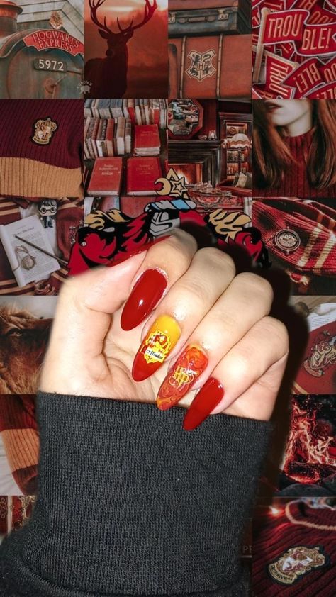 Gryffindor Nails, Hogwarts Nails, Harry Potter Nails Designs, Potter Nails, Harry Potter Nails, Hogwarts Gryffindor, Gryffindor House, Nails Inspired, Harry Potter Gryffindor