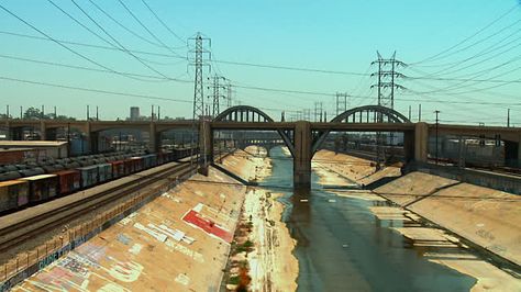 Zo Ws 6th Street Bridge Viaduct Above Los Angeles River Concrete ... Los Angeles River, Los Angeles Landscape, River From Above, Highway Bridge, River Bridge Painting, Under Bridge, Street Pics, Graffiti Under Bridge, Los Angeles Skyline