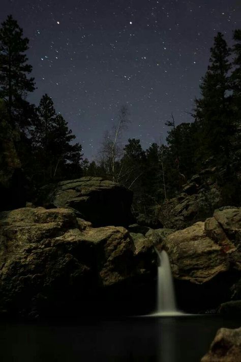 Hippy Hole in the Black Hills, SD at night. So beautiful. I miss seeing the night sky like that. Hills Aesthetic, Summertime Madness, Sylvan Lake, Devils Tower, Swimming Hole, Custer State Park, Hill City, Road Trip Destinations, Swimming Holes