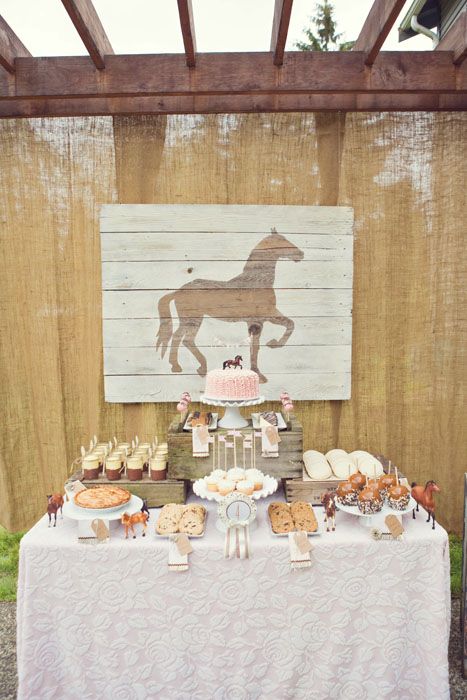 Saddle Up Birthday Party, Equestrian Party, Horse Themed Party, Unicorn Diy, Vintage Birthday Parties, Pony Birthday Party, Horse Birthday Parties, Cowgirl Birthday Party, Horse Party