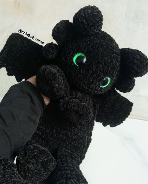 Finally posted my precious Fury ✨ DM me to order! Pattern: @redmills_crochet ~testing out location tag~ #crochetdragon #httyd #toothless #httydfandom #crochetaddict #giftsforfriends Crochet Harry Potter Creatures, Free Toothless Crochet Pattern, Toothless Amigurumi Free Pattern, Toothless Dragon Crochet Pattern Free, Cassidy Core, Toothless Amigurumi, Crochet Toothless, Httyd Toothless, Animal Plushies