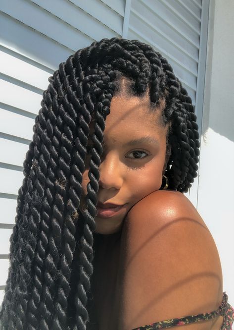 Afro Hair Twists, Box Dreads, Box Braids Twist, Afro Hairstyles Braids, Twist Braids Hairstyles, Long Twist Braids, Braids And Twists, Twisted Braids, Braiding Hair Colors