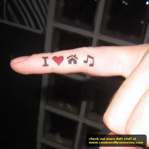 I heart House Music House Music Tattoo, Love Music Tattoo, I Love House Music, Country Tattoos, Sharpie Tattoos, Music Tattoo Designs, Note Tattoo, Simple Tattoo Designs, Music Tattoo