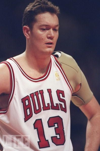 Chicago Bulls - Luc Longley : 1994-1998 Toni Kukoc, Chicago Sports Teams, Jordan Bulls, Chicago Sports, Basketball Tournament, Nba Chicago Bulls, Dennis Rodman, Nba Stars, Sports Images