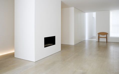 John Pawson's dining room - Dinesen Douglas fir floors. Description from pinterest.com. I searched for this on bing.com/images Wood Floor Inspiration, Baseboard Styles, John Pawson, Unique Flooring, Oak Planks, Fireplace Remodel, Timber Flooring, Floor Patterns, Pure Beauty