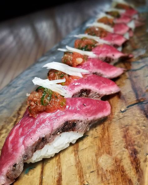 beef nigiri sushi @nobufiftyseven. Gorgeous and delicious!  #sushi #beef #rawbeef #raw #nigiri #japanese #japanesefood #wagyu…” Wagyu Recipes, Meat Sushi, Beef Sushi, Japanese Appetizers, Raw Sushi, Sushi Bake, Sushi Cake, Sushi Menu, Nigiri Sushi