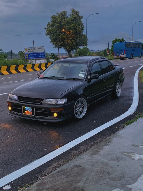 Toyota Ae101, Toyota Corolla Ae101, Corolla 1995, Corolla Ae101, Corolla 1999, Putao, Car Inspiration, Sports Bikes Motorcycles, Village House Design