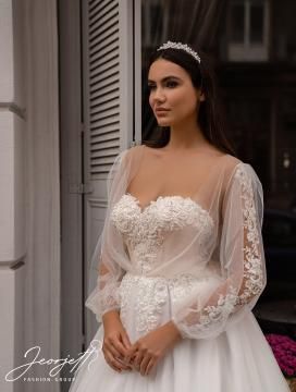 Bridal Dresses 2023, Wedding Dress Bustle, Sheer Wedding Dress, Fancy Wedding Dresses, Wedding Dress Chiffon, Fancy Wedding, Cute Wedding Dress, Dream Wedding Ideas Dresses, Classic Wedding Dress