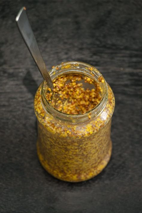 Best Barbecue Sauce, Whole Grain Mustard, Homemade Mustard, Grainy Mustard, Mustard Recipe, Homemade Condiments, Condiment Recipes, Brown Mustard, Mustard Seeds