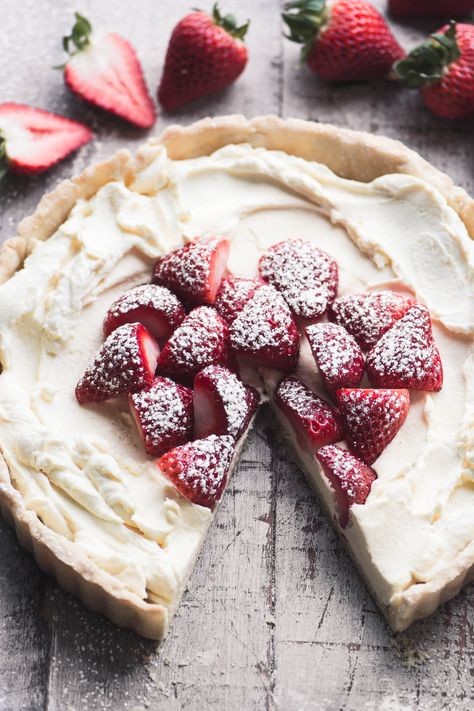 strawberries and cream tart with one piece cut from it, on wooden board Strawberries And Cream Recipe, Pie Pops, Fruit Tarts, Cream Tart, Spring Desserts, Strawberry Desserts, Fruit Tart, Keto Cookies, Fresh Strawberries