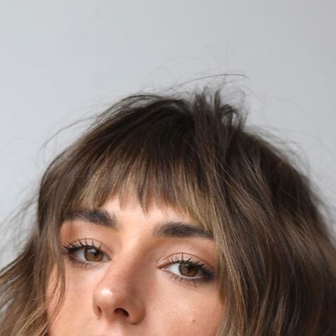 Short Bangs And Long Hair, Micro Fringe Round Face, Fringe Micro Bangs, Short Textured Bangs, Microbangs Long Hair Round Face, Choppy Short Bangs, Lob With Fringe Fine Hair, Shaggy Micro Bangs, Wispy Micro Bangs