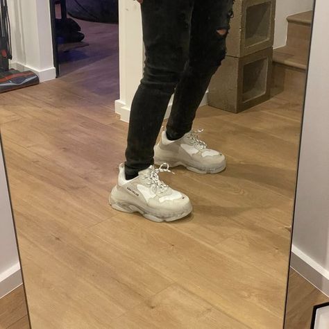 Balenciaga Triple S in White Clear Sole Balenciaga Triple S, Balenciaga, Plus Fashion, Signs, Fashion Trends, Fashion Tips, Clothes Design, White, Quick Saves